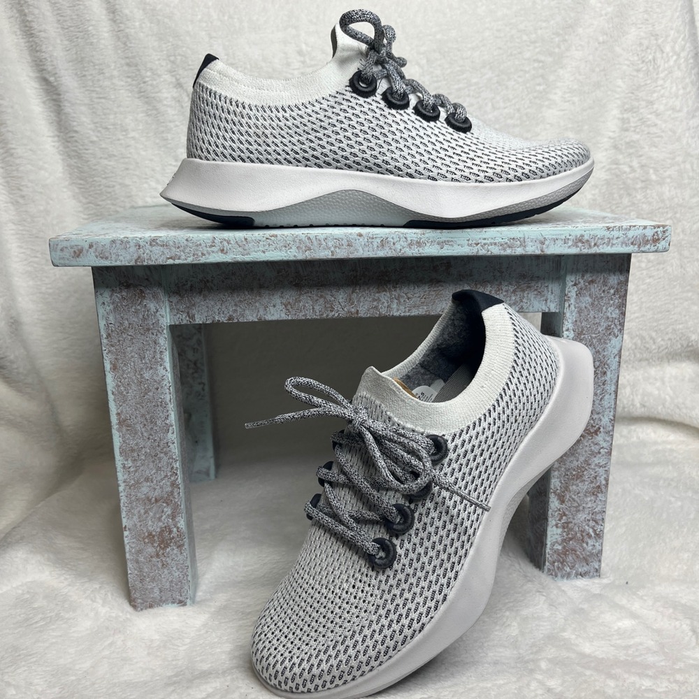Allbirds‎ Tree Dasher 2 Knit Sneakers White Grey Athletic Shoes Size 7.5
